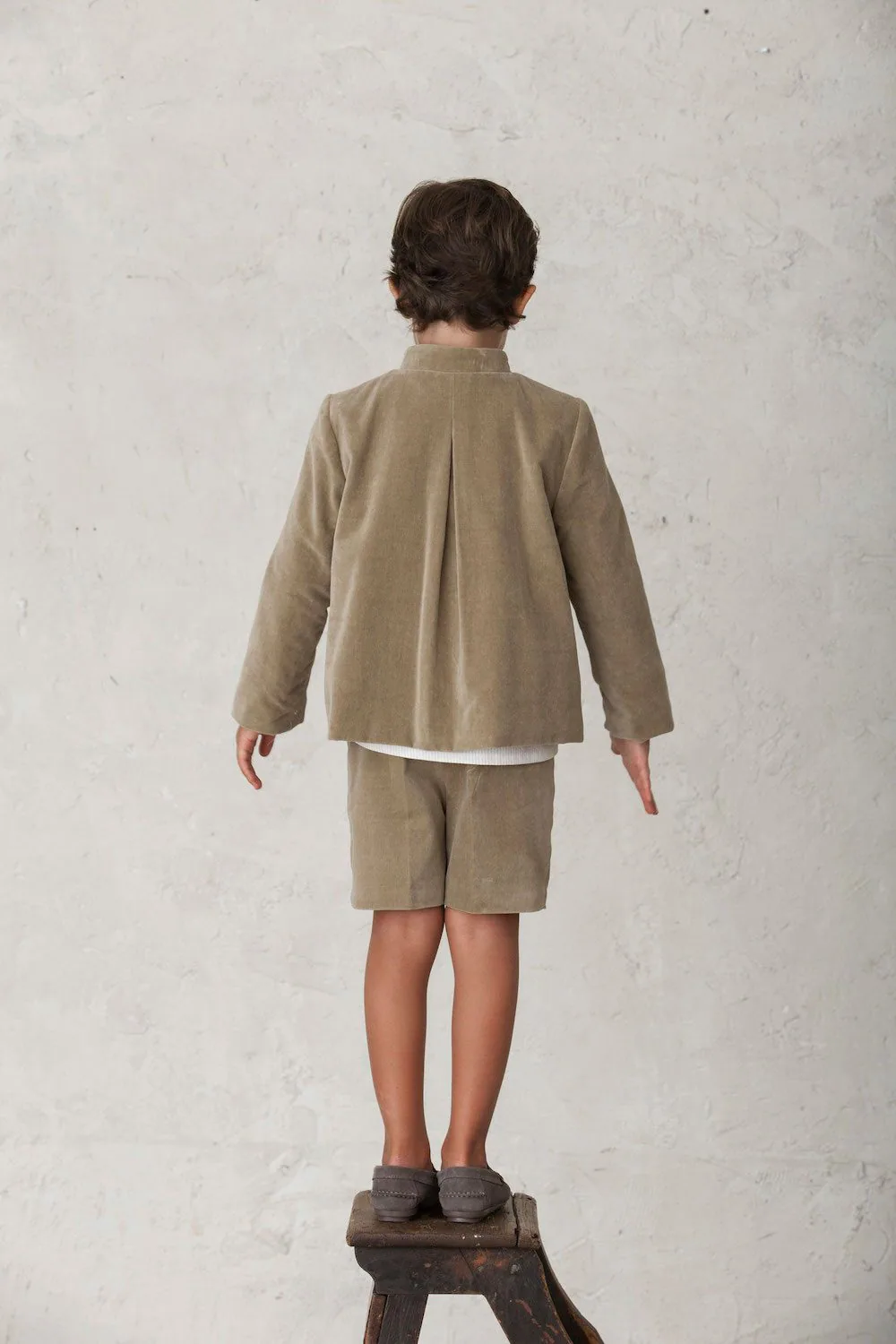 Bermuda terciopelo camel YM112250 - Imagen 2